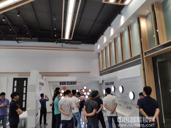 重磅再襲！曼申 & 360智能安全門(mén)鎖銷(xiāo)售及服務(wù)研討會(huì)隆重召開(kāi)！