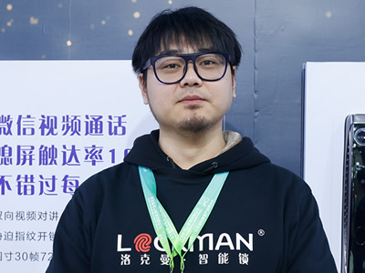 2025北京木門(mén)展，中國(guó)木門(mén)網(wǎng)采訪(fǎng)洛克曼智能鎖何總